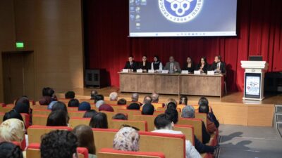 Erzincan Binali Yıldırım Üniversitesi’nde düzenlenen “Kampüsten Dünyaya: ABD-İsrail-İran Gerilimi” paneliyle,