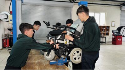 Erzincan’da hayata geçirilen anlamlı bir proje ile meslek lisesi öğrencileri,