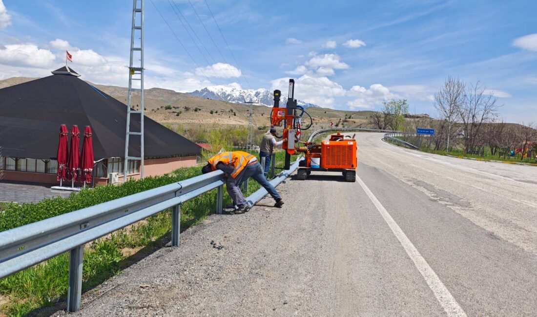 Kemah Belediyesi ve Karayolları ekiplerinin iş birliğiyle yürütülen çalışmalar kapsamında,