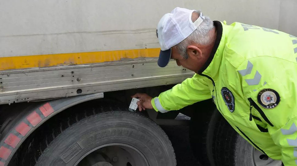 Türkiye genelinde milyonlarca ticari araç sahibini yakından ilgilendiren zorunlu kış