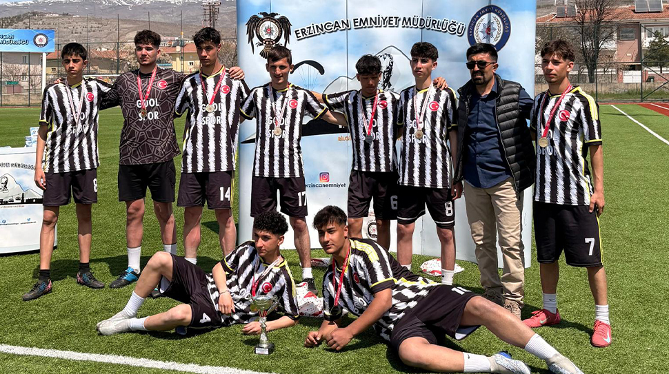 Polis Haftası etkinlikleri kapsamında Erzincan Gençlik ve Spor İl Müdürlüğü,