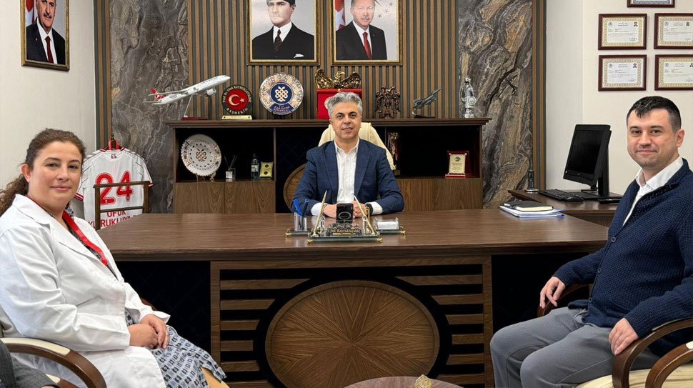 Erzincan Birlik Gazetesinin geçtiğimiz günlerde “Uzman Doktor Çıkmazı” başlığıyla gündeme