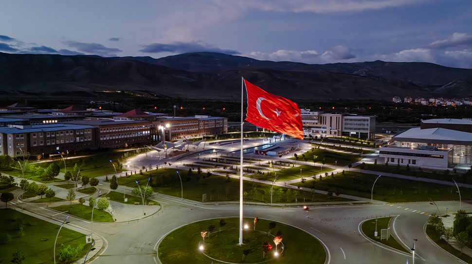 29 Nisan 2026 Çarşamba günü, Prof. Dr. Erdoğan Büyükkasap Kongre