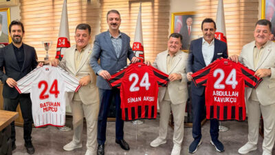 Erzincanspor kulüp tesislerinde hareketli saatler! Yönetim Kurulu Başkanı Alaattin Yavuz