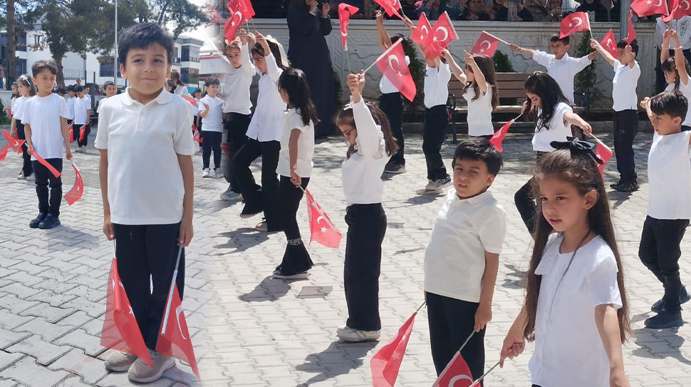 Erzincan’da daha önce yaşanan üzücü gelişmeler nedeniyle ertelenen 23 Nisan