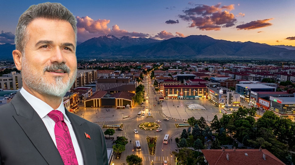 Yeniden Refah Partisi Genel Başkan Yardımcısı ve Siyasi İşler Başkanı