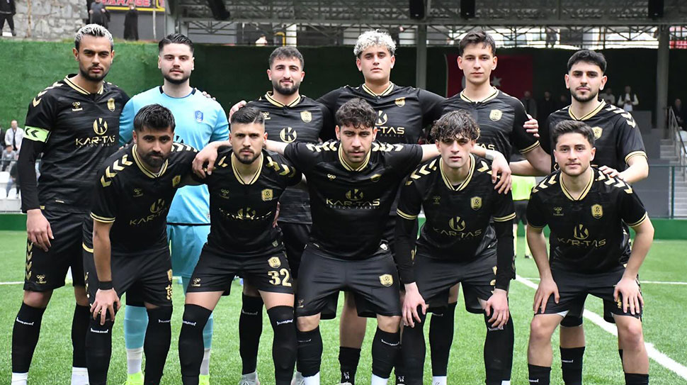 Bölgesel Amatör Lig’de (BAL) şampiyonluğu kıl payı kaçıran Gümüşhane temsilcisi