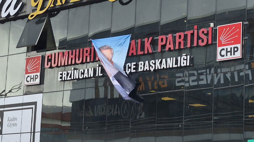İl başkanından belediye başkanlarına, meclis üyelerinden kurultay delegelerine kadar CHP