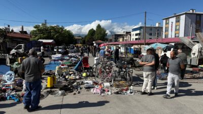 Erzincan’da her hafta pazartesi günleri kurulan ve halk arasında “bit