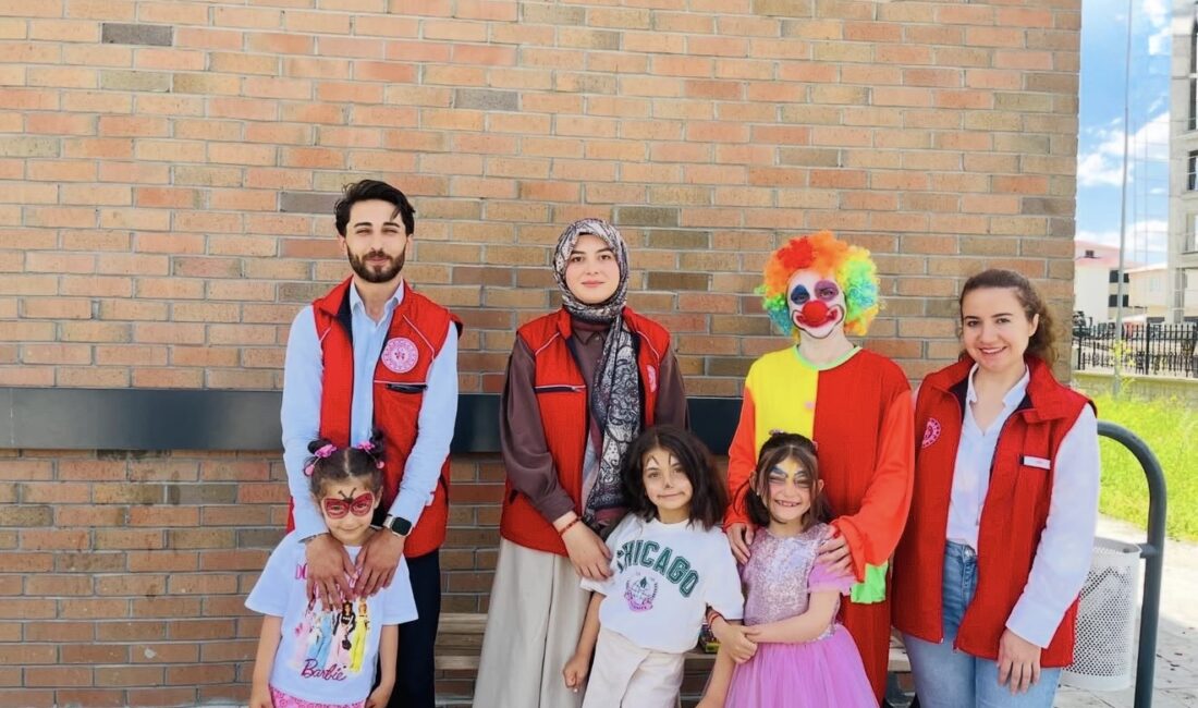 Erzincan’ın Refahiye ilçesinde gençlerin sosyal, kültürel ve eğitsel gelişimlerine katkı