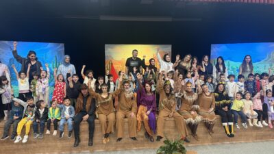 Erzincan’da farklı okullarda görev yapan bir grup gönüllü öğretmen, ders