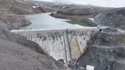 Erzincan’da son yağışların ardından %100 doluluk oranına ulaşan Davarlı Barajı,