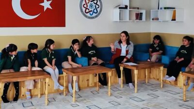 Erzincan’da gençlerin gelişimine katkı sağlamak amacıyla hayata geçirilen “Değer Erzincan