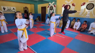 Değer Erzincan Yalnızbağ MÜSİAD Spor Kulübü bünyesinde açılan karate kursunda