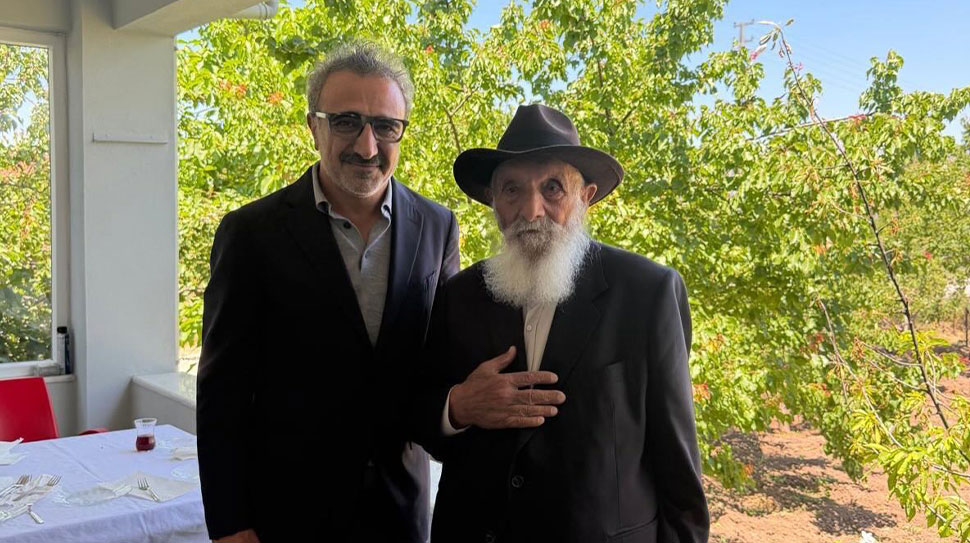 Chobani markasının kurucusu, dünyaca ünlü Erzincanlı iş insanı Hamdi Ulukaya,