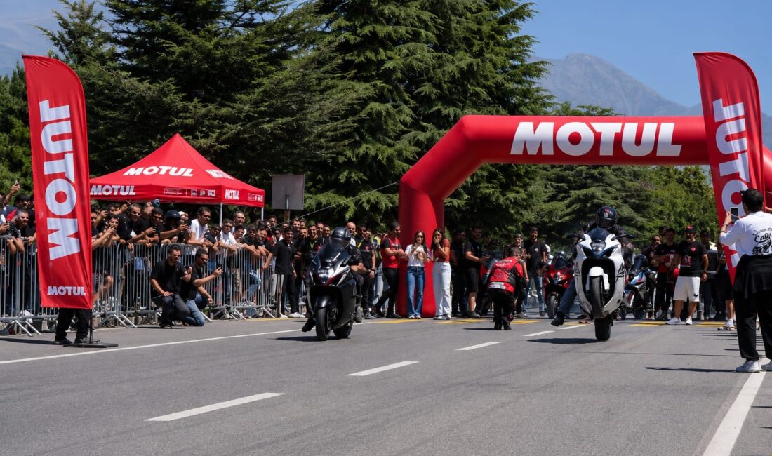 Erzincan Valiliği’nin katkılarıyla düzenlenen 3 günlük Ergan Motofest, nefes kesen