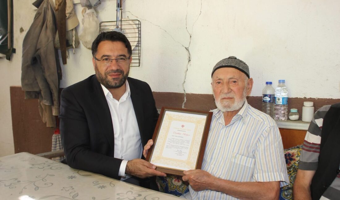 Annesini ve babasını küçük yaşta kaybeden, 8 yıl önce de