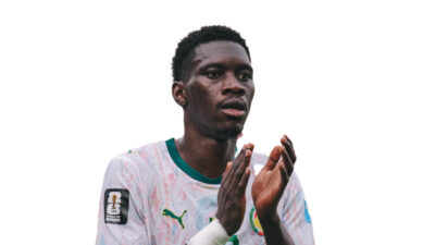 Premier Lig ekiplerinden Crystal Palace forması giyen Senegalli kanat oyuncusu