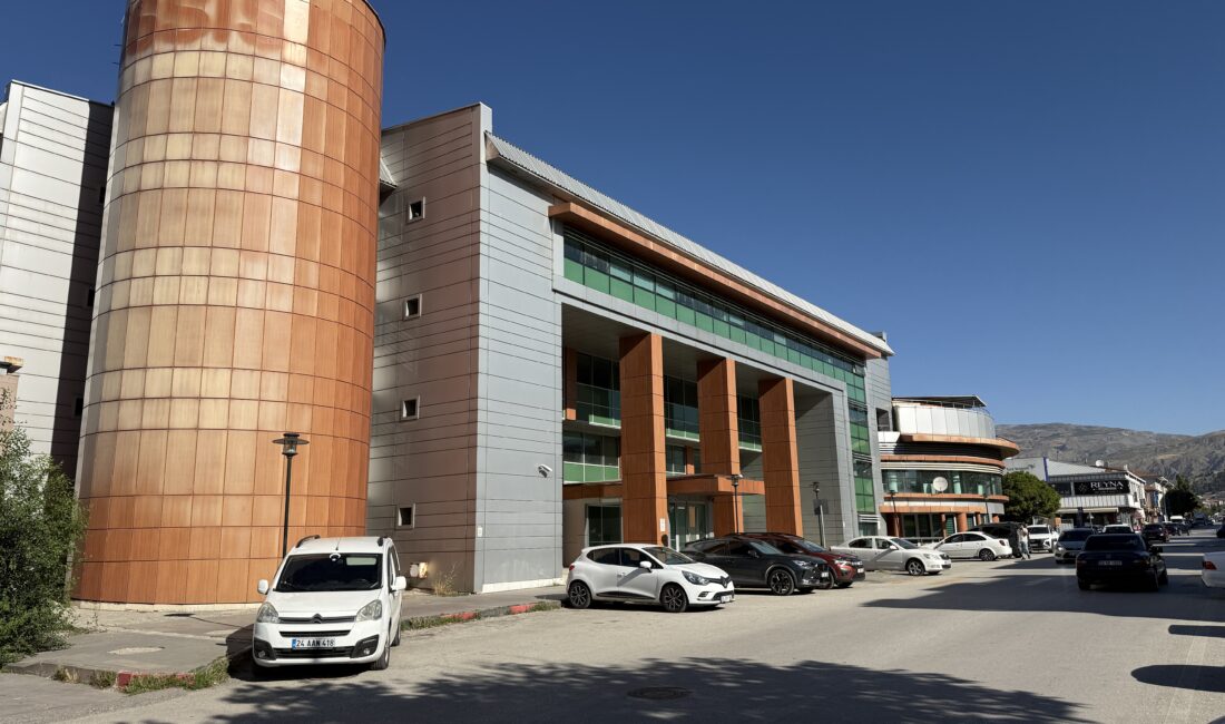 Türk Telekom Grubu şirketlerinden AssisTT Çağrı Merkezi’nin Erzincan’daki eski hizmet
