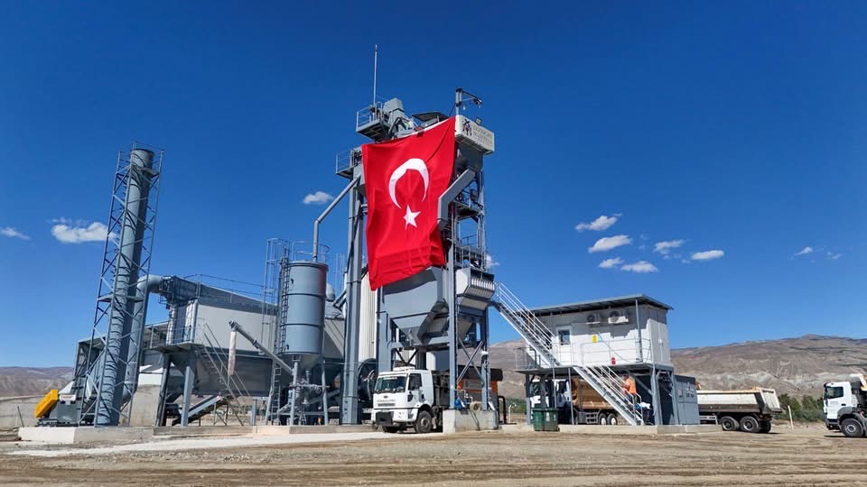 Son Başbakan Binali Yıldırım ve Erzincan protokolü, Erzincan Belediyesi tarafından