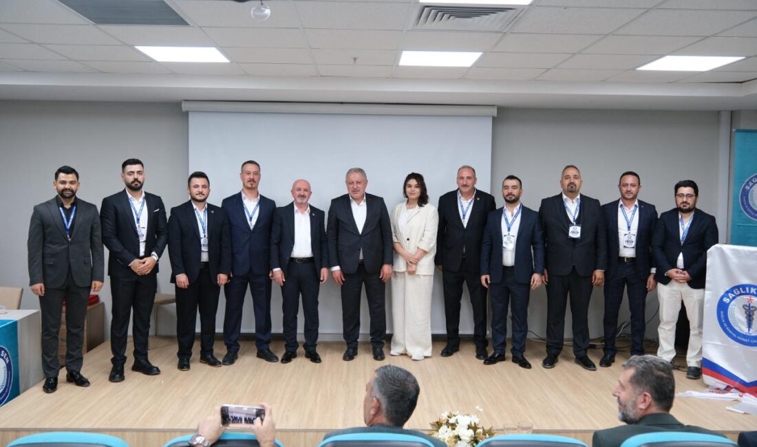 Sağlık-Sen Erzincan Şubesi 6. Olağan Genel Kurulu’nda mevcut başkan Halil