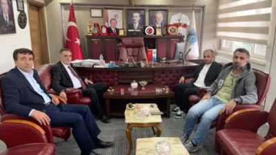 Çayırlı Belediye Başkanı Oktay Efe’nin davetiyle ilçeyi ziyaret eden iş