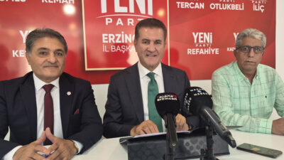 Yeni Parti Erzincan Milletvekili Mustafa Sarıgül, düzenlediği geniş katılımlı basın