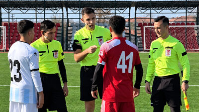 Erzincan’da futbol hakemliğine adım atmak isteyen gençler için aday hakem