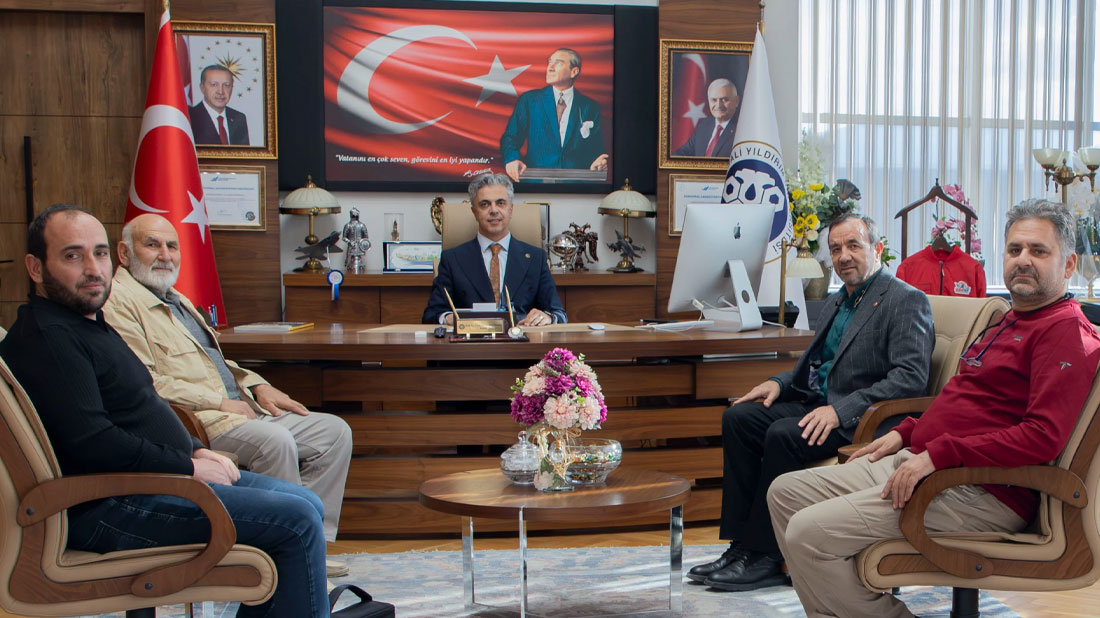 Erzincan Birlik ve Erzincan Güncel gazetelerinin temsilcileri, Erzincan Binali Yıldırım
