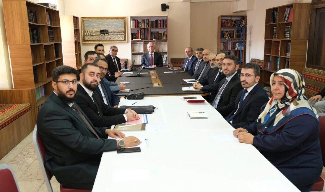 Diyanet İşleri Başkanlığı İnsan Kaynakları Genel Müdürü Sinan Kazancı başkanlığındaki